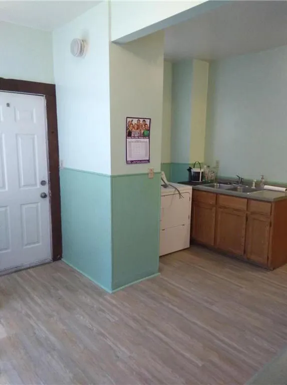 Kitchen 1F, before renovation